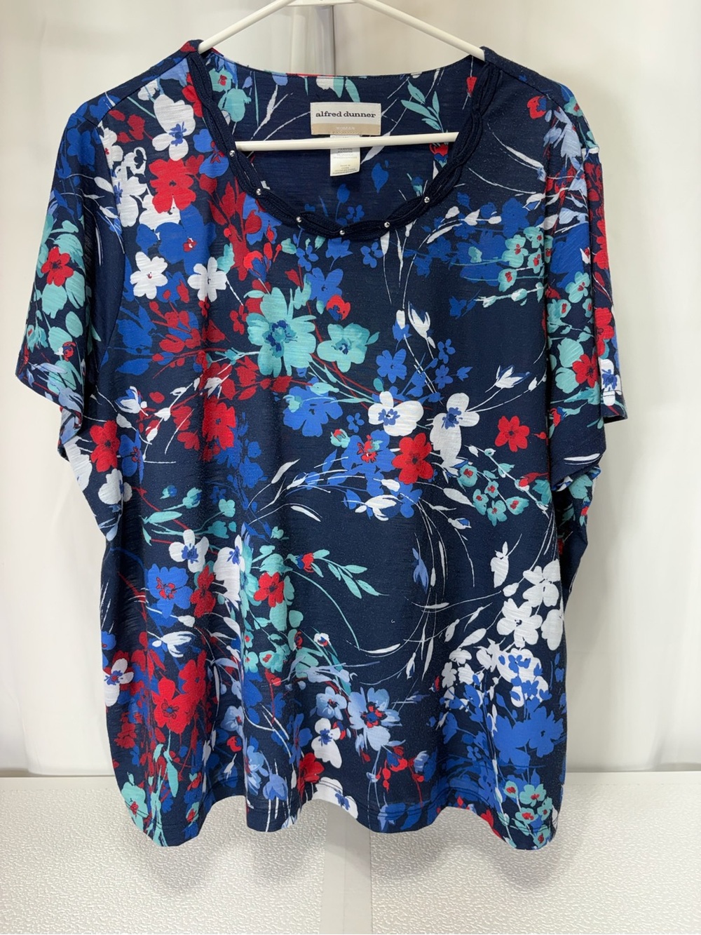 Alfred Dunner Navy Floral Short Sleeve Tee with Red & Teal Blooms 4152